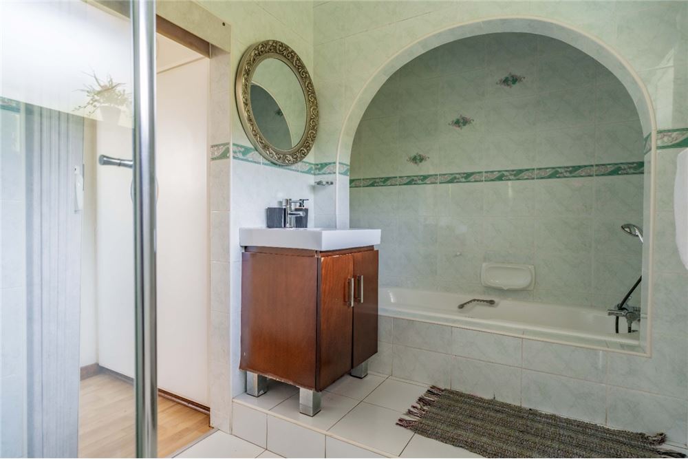 Residential - House - La Lucia, KwaZulu Natal - South Africa - 30 - 1031465022-882