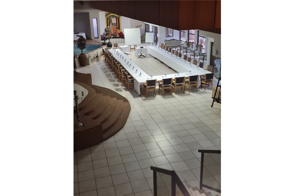 Comercial - Comercio/Tienda - Pretoria North, Gauteng - South Africa - 11 - 1031414050-124