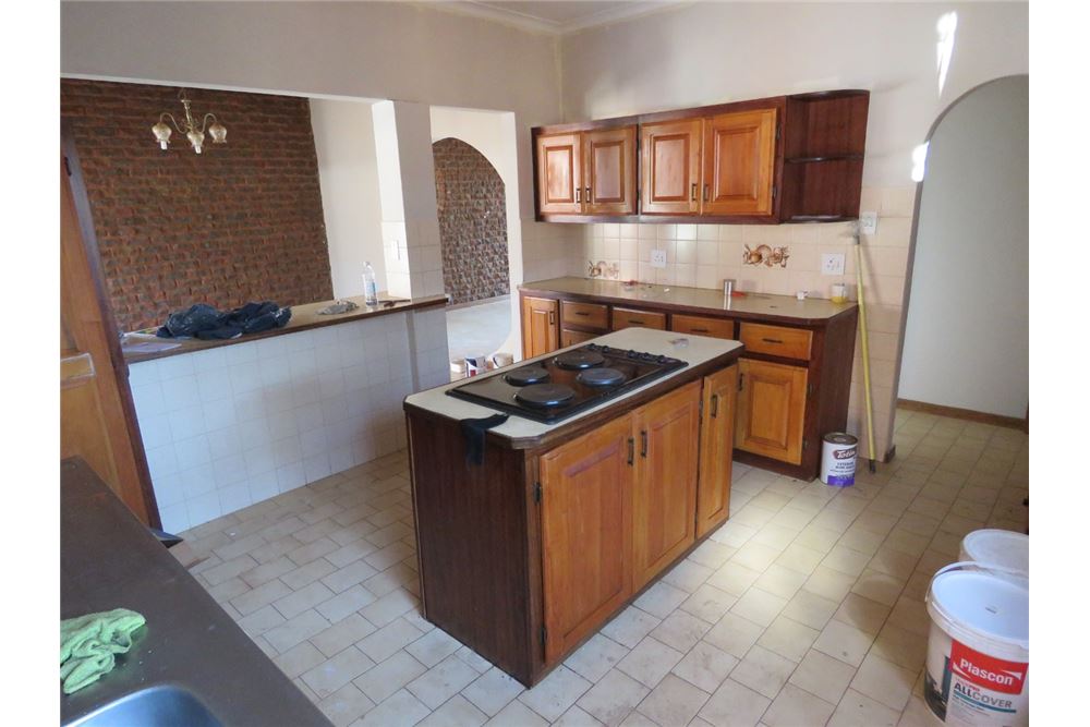 Residencial - Casa - Karenpark, Gauteng - South Africa - 46 - 1031414013-120