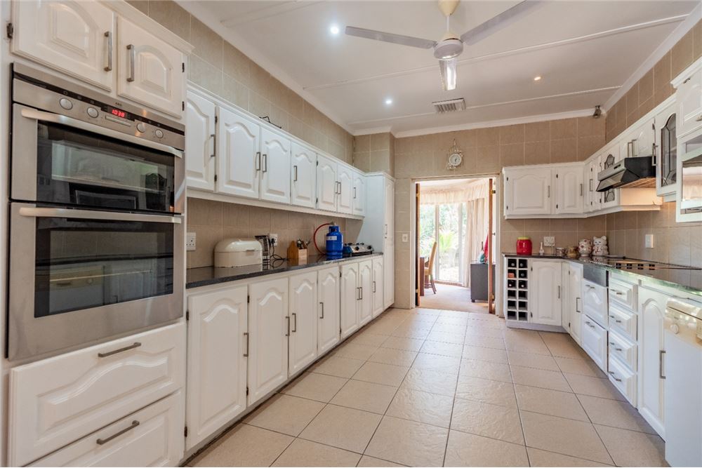 Residential - House - Durban North, KwaZulu Natal - South Africa - 19 - 1031465089-349