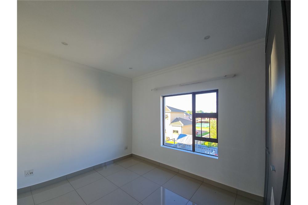 Residential - House - Zambezi Manor Lifestyle Estate, Gauteng - South Africa - 27 - 1031414140-48