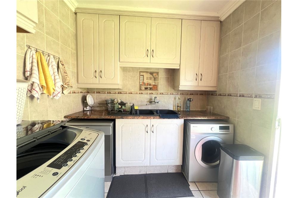 Wohnung - Haus - Alberante, Gauteng - South Africa - 10 - 1031421086-297