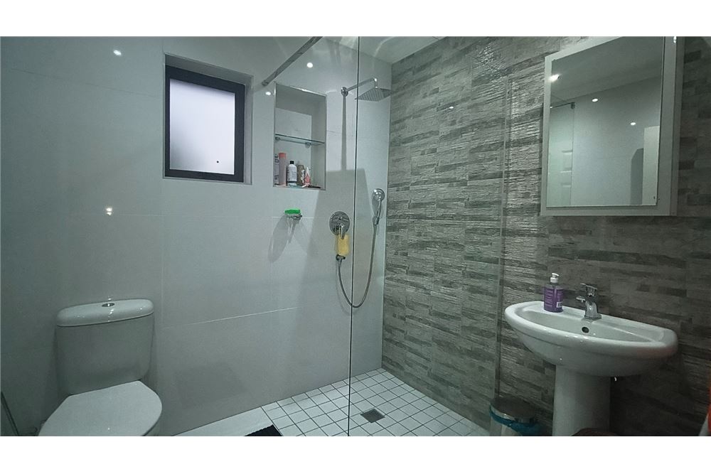 Rezidential - Case/Vile - Orient Heights, KwaZulu Natal - South Africa - 15 - 1031436048-348