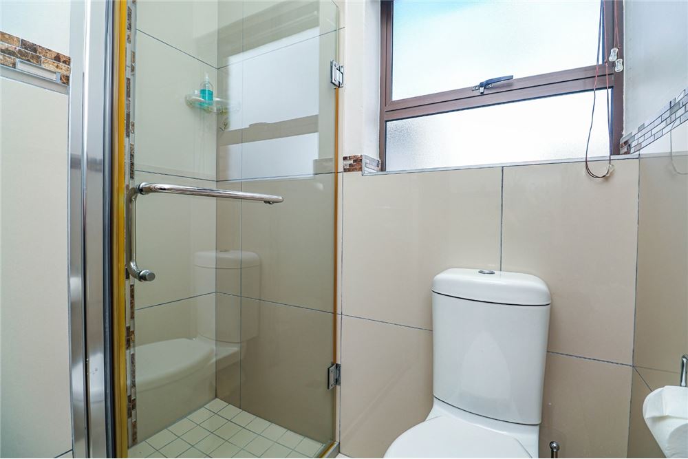 Gyvenamasis - Namas - Bayview, Western Cape - South Africa - 65 - 1031012001-40