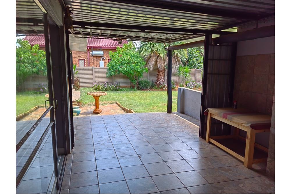 Residencial - Casa - Dorandia, Gauteng - South Africa - 5 - 1031414116-82