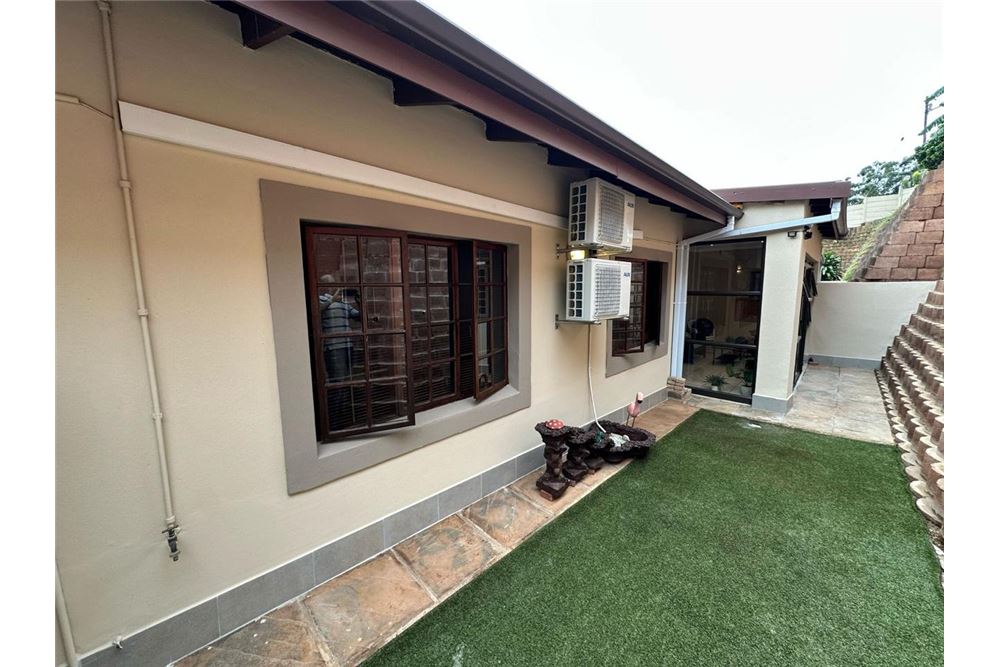 Residential - Townhouse - Durban North, KwaZulu Natal - South Africa - 13 - 1031465047-183