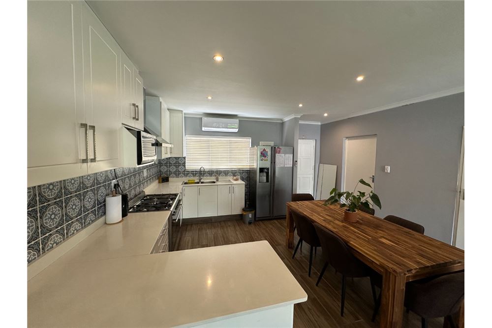 Residential - Townhouse - Mount Edgecombe, KwaZulu Natal - South Africa - 7 - 1031465047-201