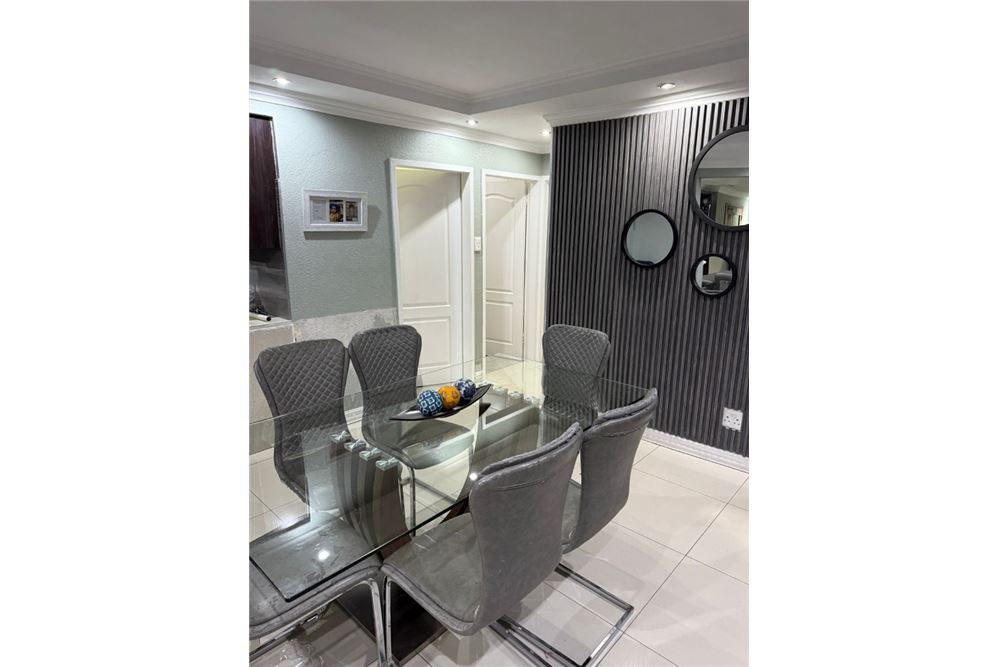 Residential - Отдельно стоящий дом - Protea Glen, Gauteng - South Africa - 13 - 1031421109-69