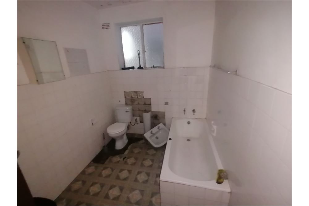 Residential - وحده سكنيه - New Redruth, Gauteng - South Africa - 12 - 1031421044-124