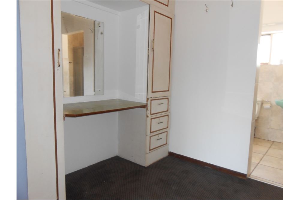 Residenziale - Casa - Theresapark, Gauteng - South Africa - 23 - 1031414129-41