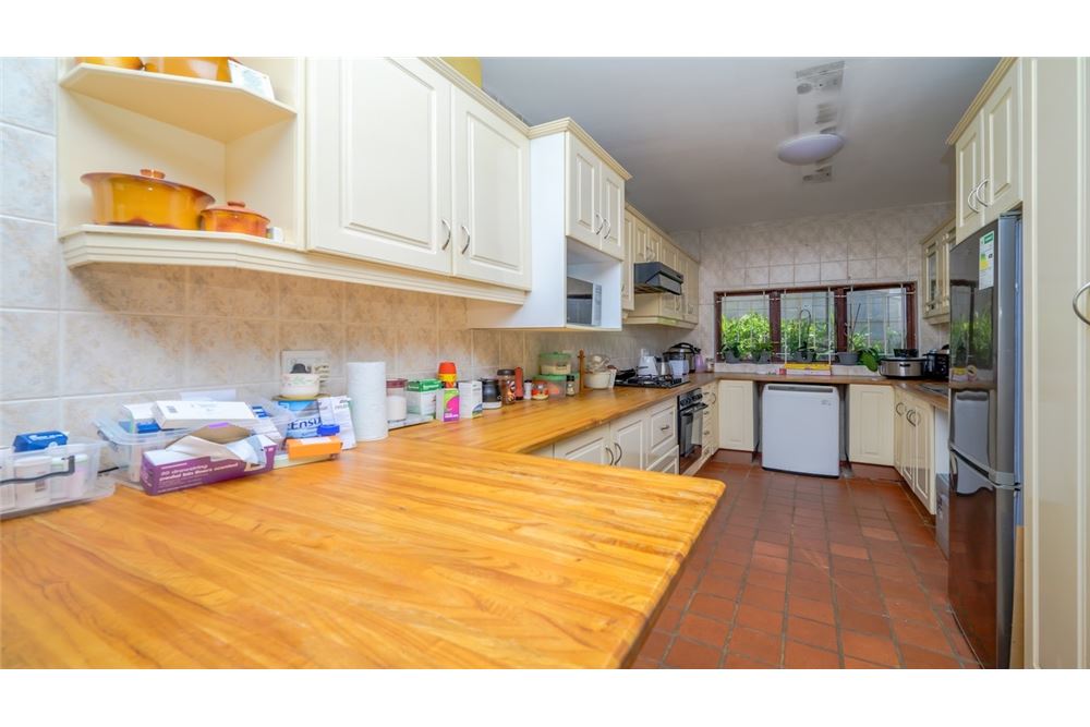 Residential - House - Durban North, KwaZulu Natal - South Africa - 45 - 1031465034-88