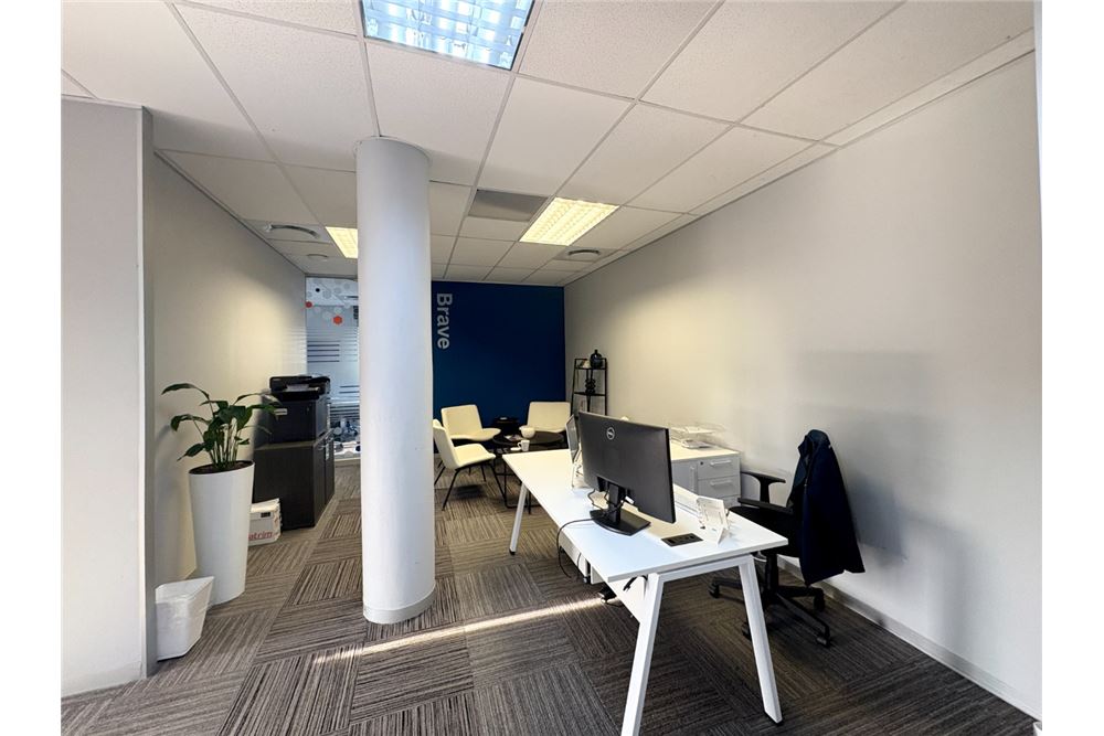 Επαγγελματικό - Γραφείο - Somerset Park, KwaZulu Natal - South Africa - 5 - 1031388078-135