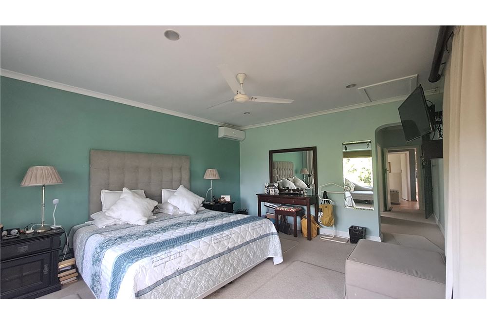 Residencial - Casa - St Michaels On Sea, KwaZulu Natal - South Africa - 22 - 1031394053-221