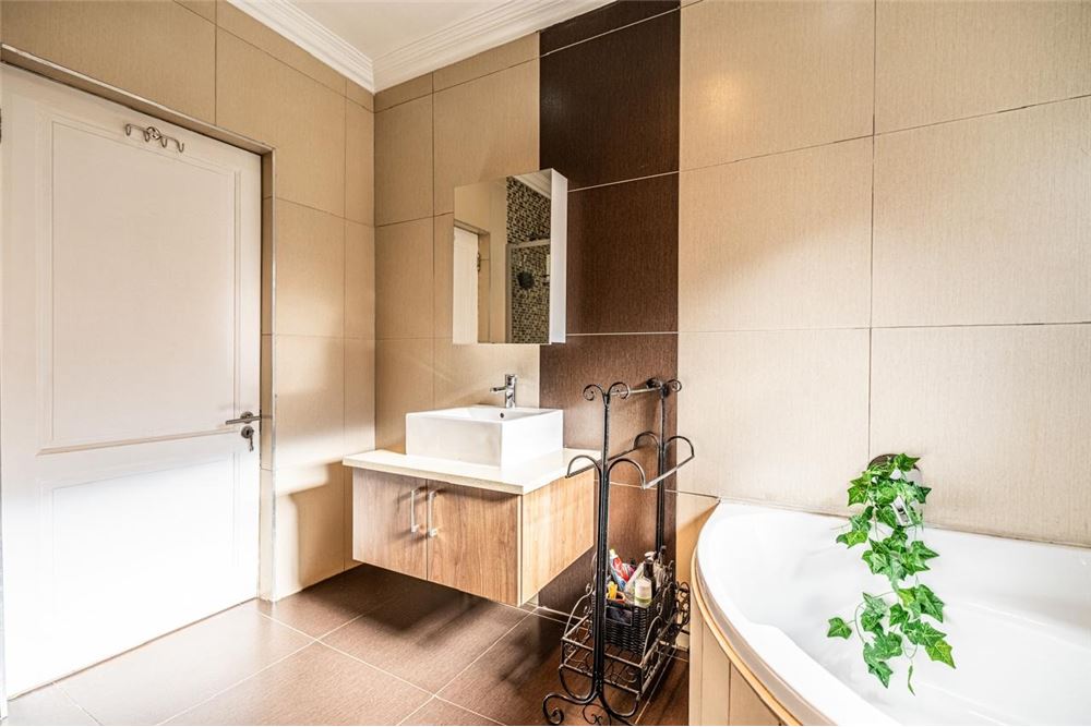 Elamine - Eramu - Midstream Estate, Gauteng - South Africa - 26 - 1031393088-55