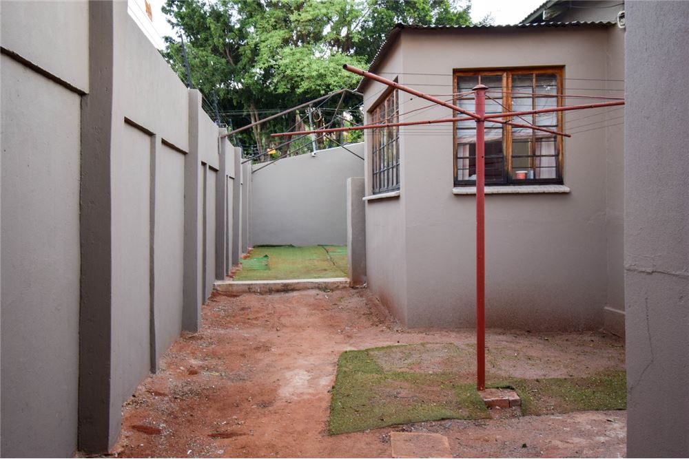 Comercial - Comercio/Tienda - Capital Park, Gauteng - South Africa - 43 - 1031414001-142