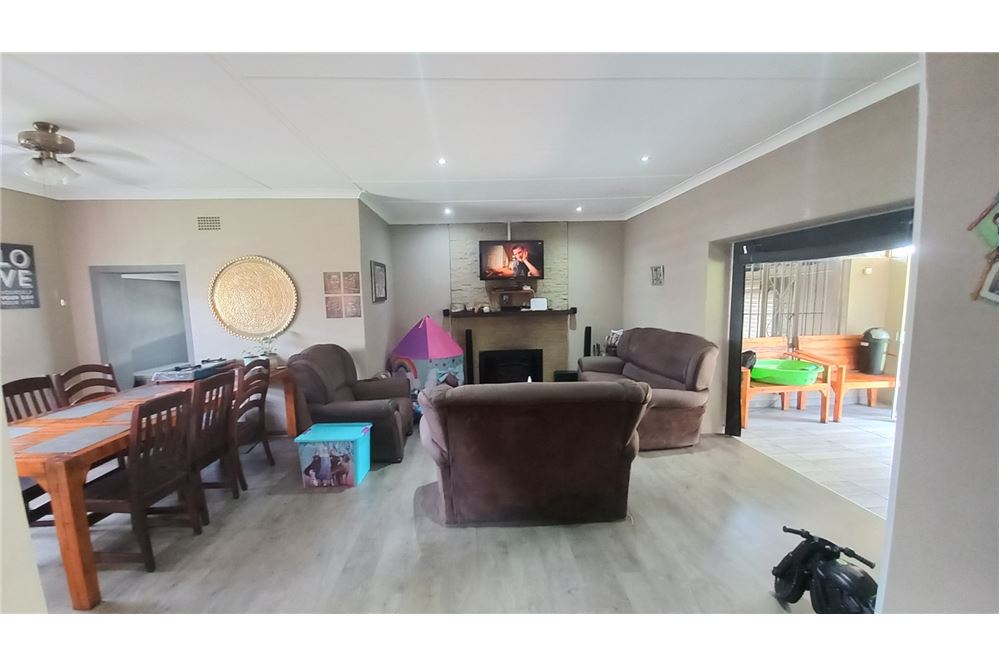 Residential House Dinwiddie, Gauteng South Africa 1031411042