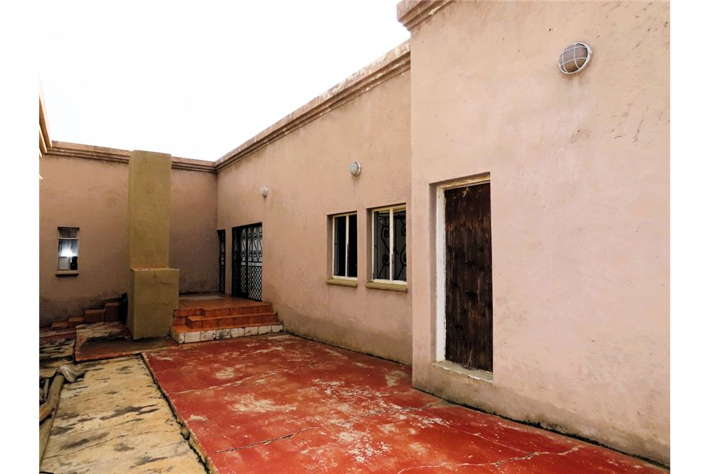 Residencial - Casa - Eersterust, Gauteng - South Africa - 32 - 1031414016-145