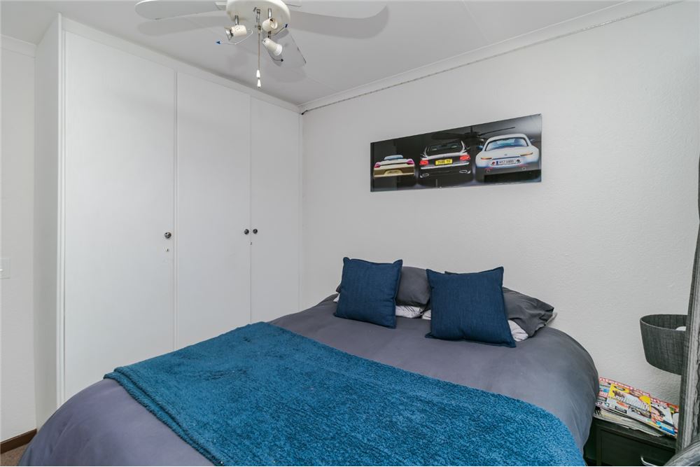 Residential - Rumah Bandar - Boskruin, Gauteng - South Africa - 16 - 1031444163-40