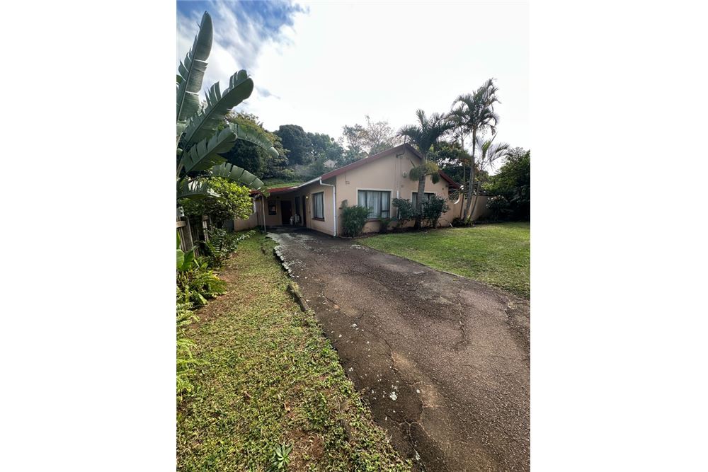 Residential - House - Glen Anil, KwaZulu Natal - South Africa - 31 - 1031465056-202