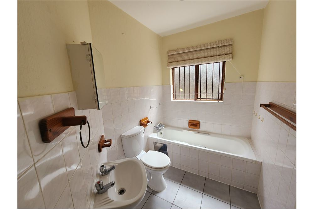 Residential - Condo/Apartment - Chase Valley, KwaZulu Natal - South Africa - 9 - 1031436024-304