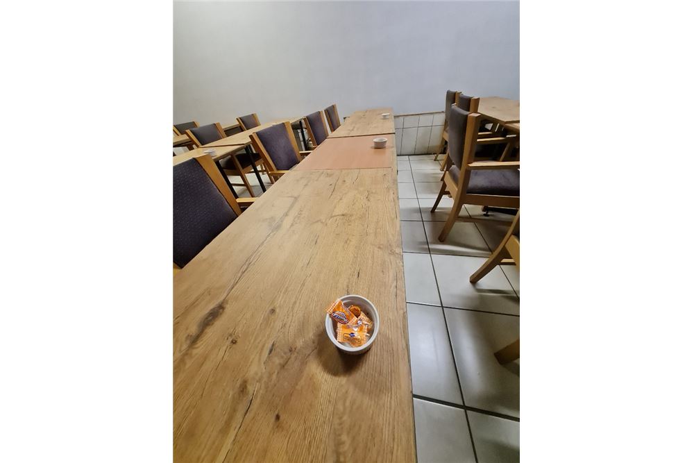 Comercial - Comercio/Tienda - Pretoria North, Gauteng - South Africa - 22 - 1031414050-124