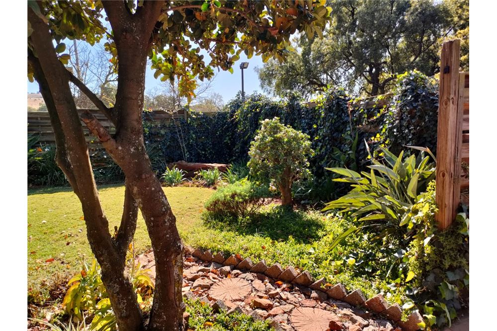 Residencial - Granja - Gerardsville, Gauteng - South Africa - 32 - 1031414116-108