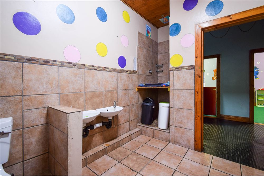 Comercial - Comercio/Tienda - Capital Park, Gauteng - South Africa - 15 - 1031414001-142