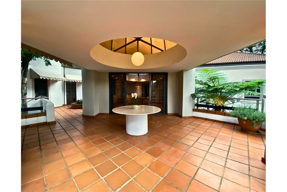 Residential - House - Waterkloof, Gauteng - South Africa - 11 - 1031414143-42