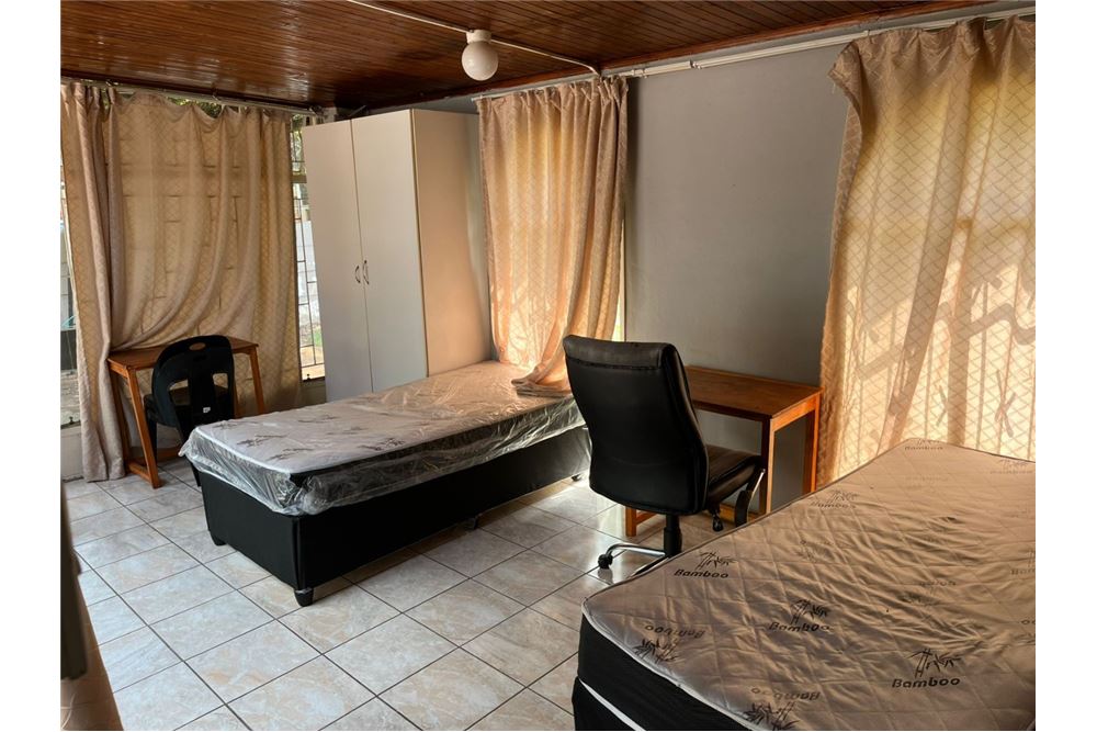 Residencial - Casa - Hatfield, Gauteng - South Africa - 9 - 1031414137-17