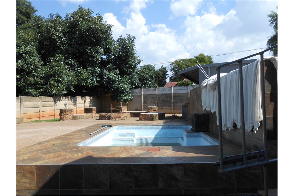 Residenziale - Casa - Theresapark, Gauteng - South Africa - 9 - 1031414129-41