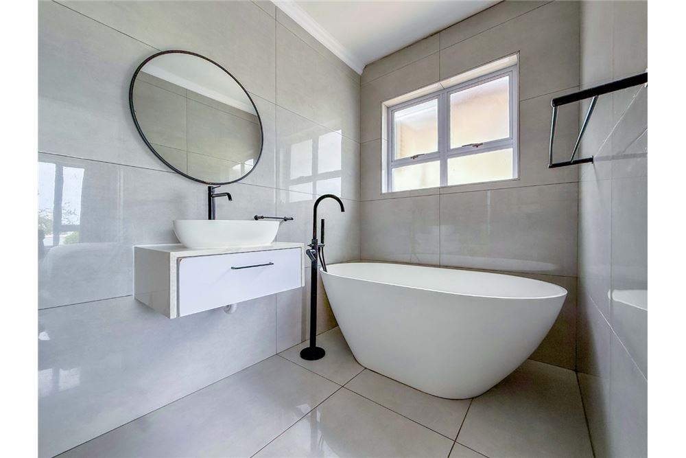 Residential - House - La Lucia, KwaZulu Natal - South Africa - 40 - 1031465073-88