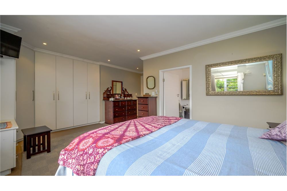 Жилищен - Градска къща - Morningside, KwaZulu Natal - South Africa - 19 - 1031389006-962