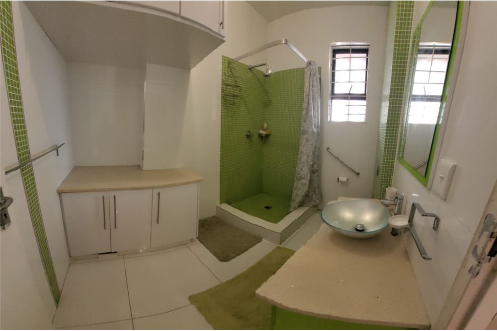 Residential - Stanovanje - North Beach, KwaZulu Natal - South Africa - 22 - 1031465115-33