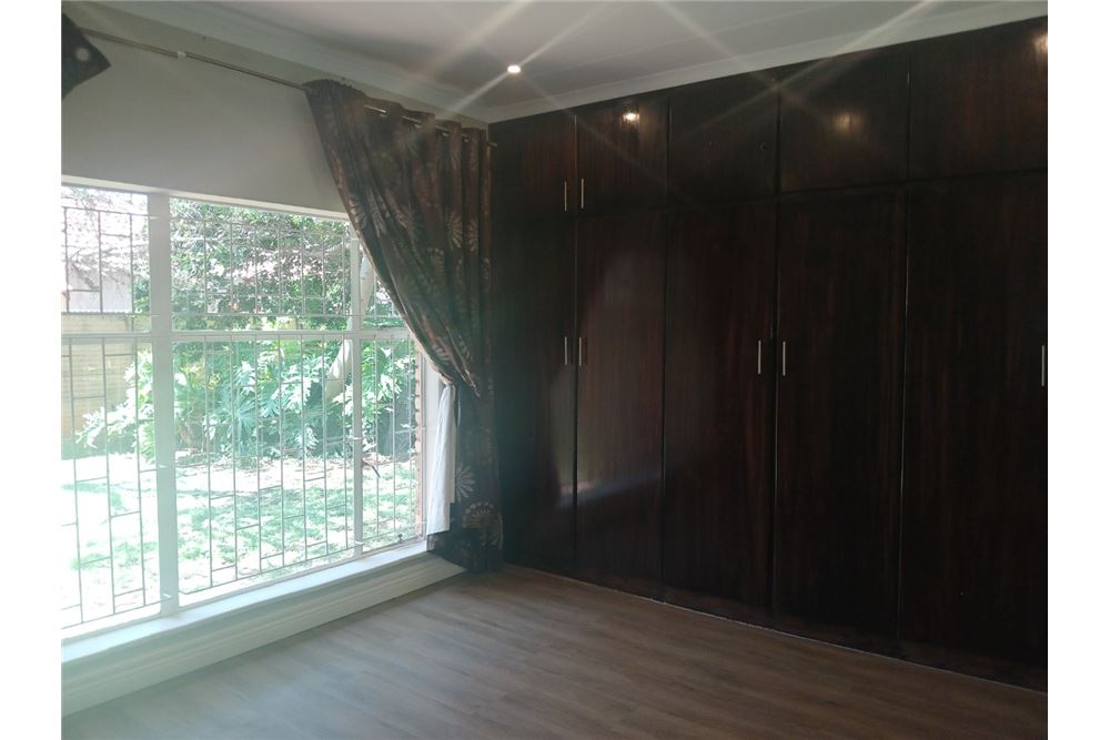 Residencial - Casa - Montana Tuine, Gauteng - South Africa - 20 - 1031414088-139