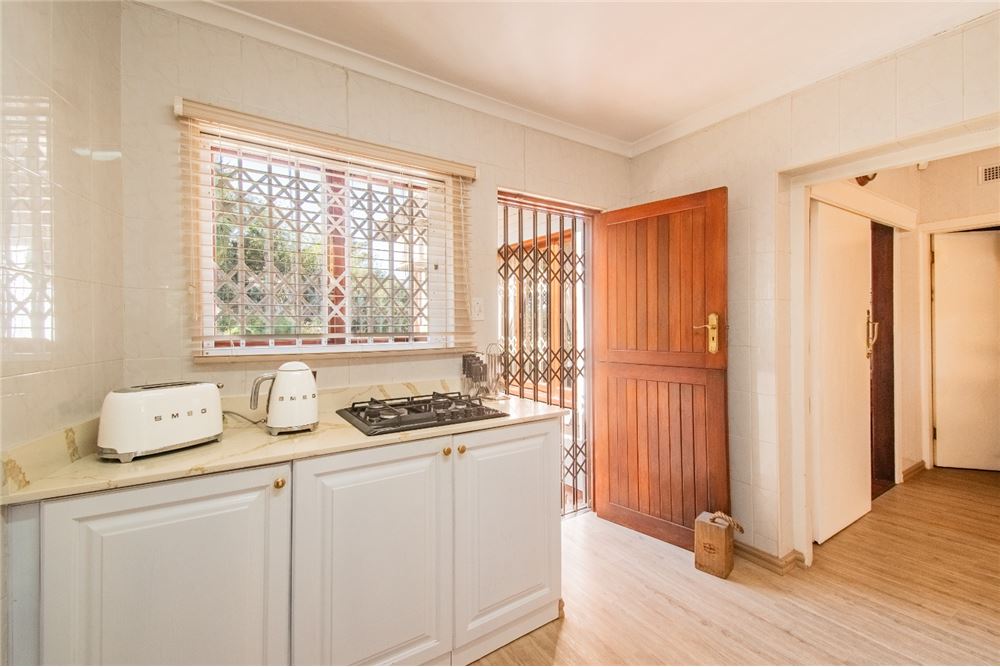 Residential - House - Cowies Hill, KwaZulu Natal - South Africa - 16 - 1031465101-149