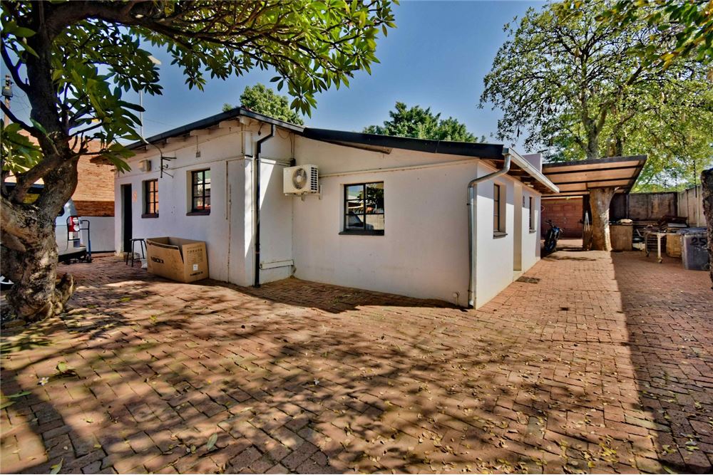 Comercial - Comercio/Tienda - Pretoria North, Gauteng - South Africa - 23 - 1031414001-131