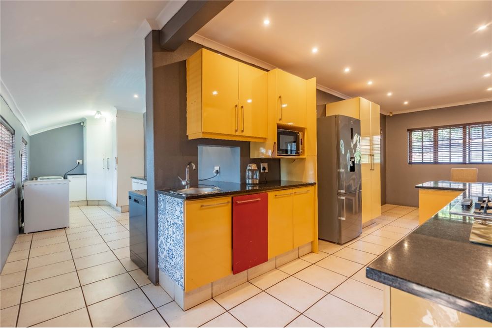 באזור מגורים - בית פרטי - Gillitts, KwaZulu Natal - South Africa - 11 - 1031391019-273