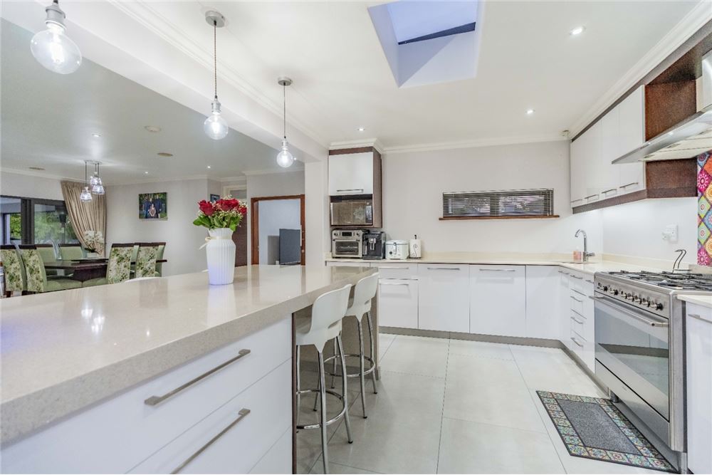 Residential - House - Umhlanga Rocks, KwaZulu Natal - South Africa - 23 - 1031465022-876