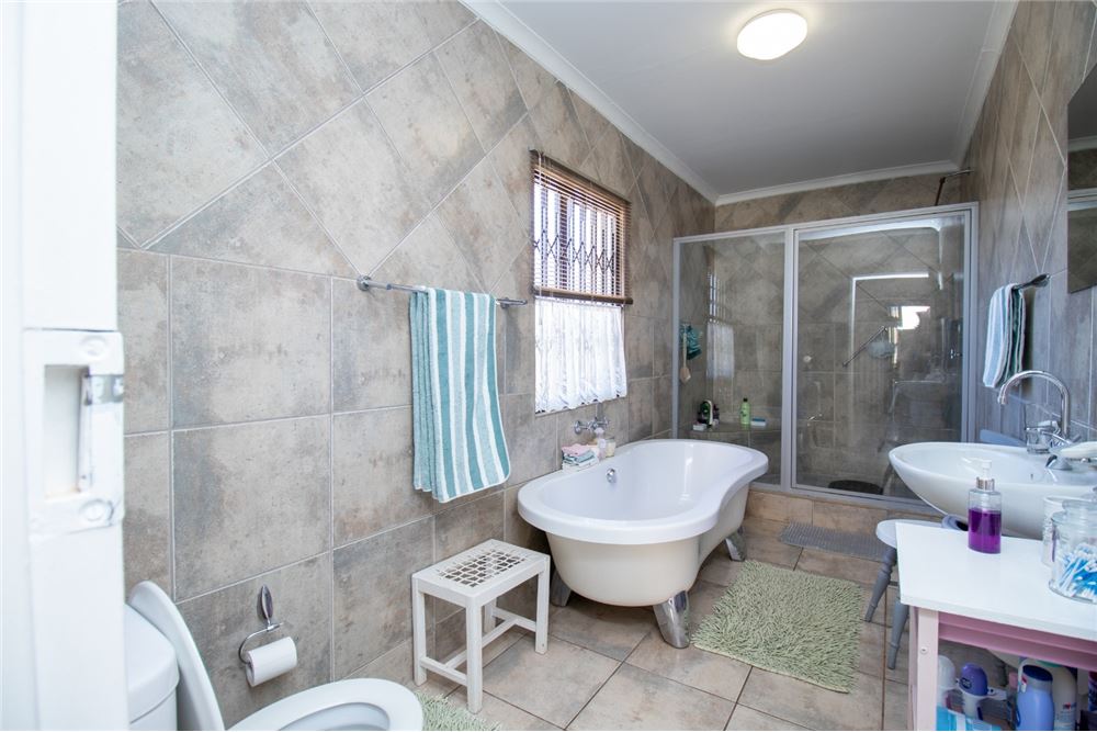 Residential - Отдельно стоящий дом - Melodie, North West - South Africa - 15 - 1031416005-324