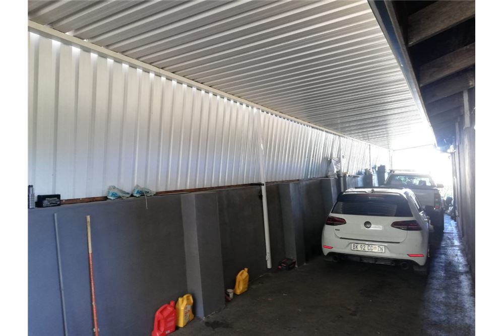 באזור מגורים - בית פרטי - Bombay Heights, KwaZulu Natal - South Africa - 33 - 1031436123-59