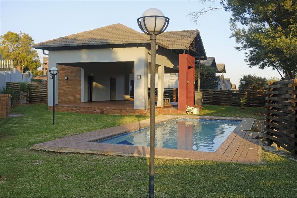 Residential - Ejerlejlighed - Oakdene, Gauteng - South Africa - 24 - 1031421100-45