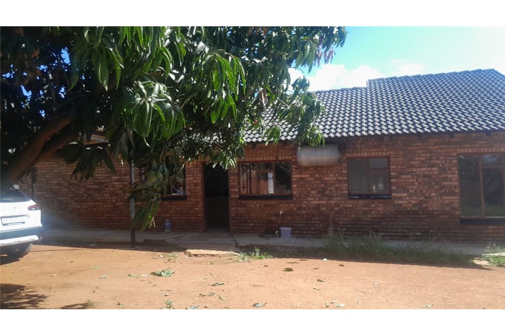 Residenziale - Casa - Ga-rankuwa Unit 1, Gauteng - South Africa - 4 - 1031414106-217