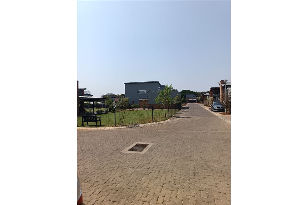 Residenziale - Appartamento - Montana, Gauteng - South Africa - 30 - 1031414142-58