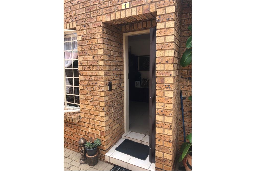 Residencial - Adosado - Montana, Gauteng - South Africa - 5 - 1031414050-120