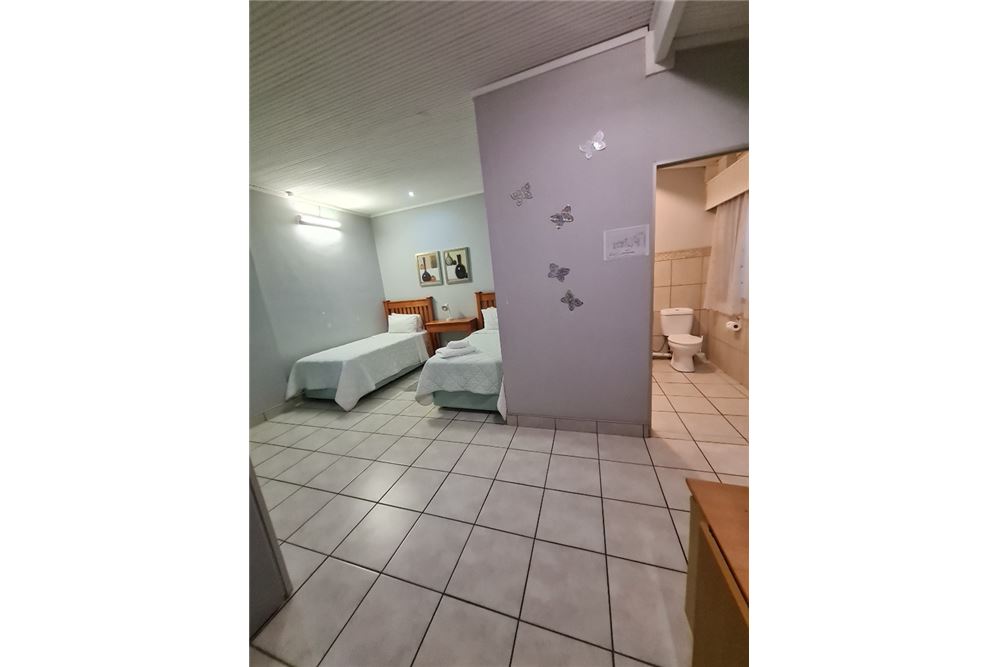 Comercial - Comercio/Tienda - Pretoria North, Gauteng - South Africa - 15 - 1031414050-124