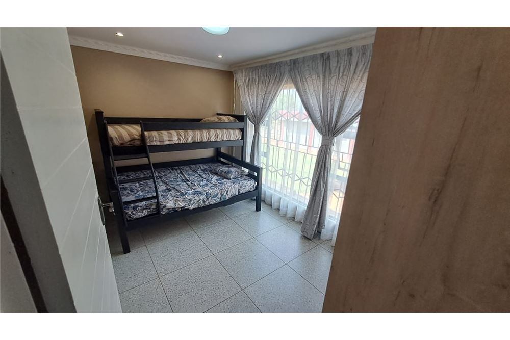 Residenziale - Casa - Danville, Gauteng - South Africa - 12 - 1031414126-28