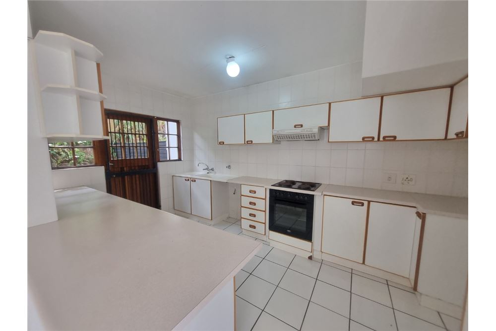 Residential - Townhouse - Glen hills, KwaZulu Natal - South Africa - 9 - 1031465099-129