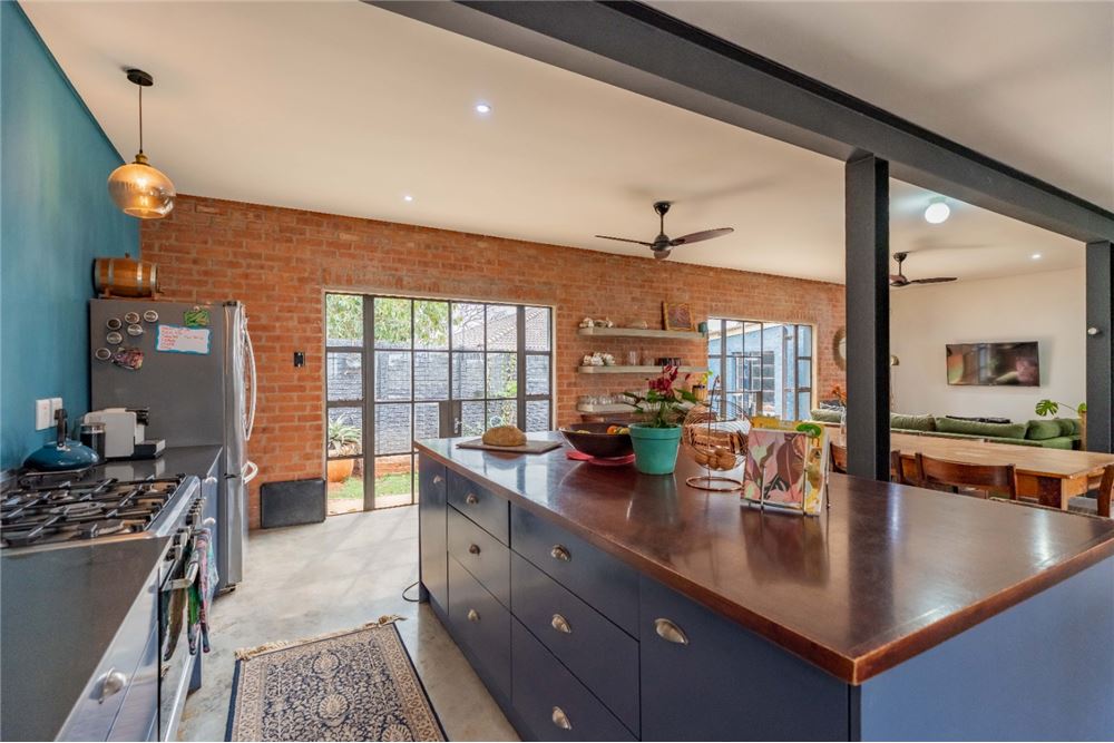 住宅 - 房子 - Glenwood, KwaZulu Natal - South Africa - 10 - 1031465081-84