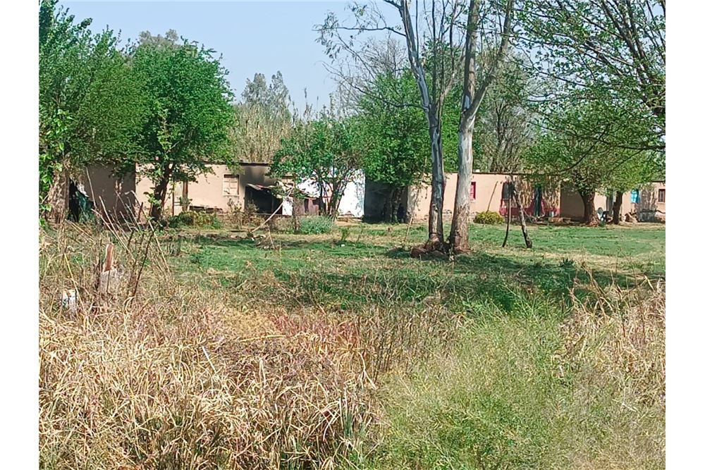 Residencial - Granja - Honingneskrans, Gauteng - South Africa - 8 - 1031414014-165