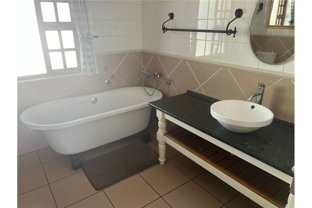 Residencial - Casa - Montana Park, Gauteng - South Africa - 31 - 1031414140-41